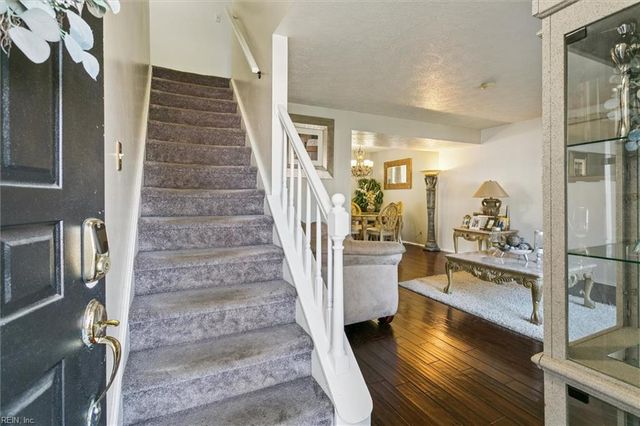 1423 Caldwell DR, Hampton, VA 23666
