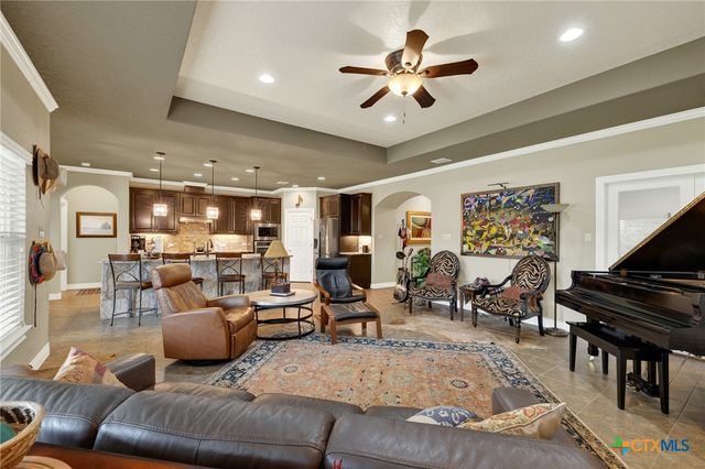 363 Wauford Way, New Braunfels, TX 78132