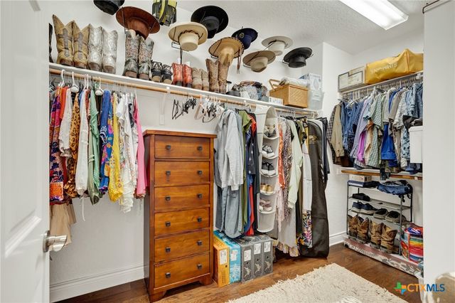363 Wauford Way, New Braunfels, TX 78132