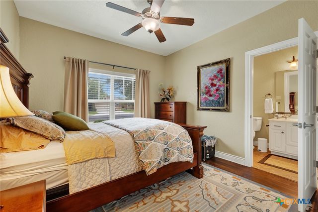 363 Wauford Way, New Braunfels, TX 78132