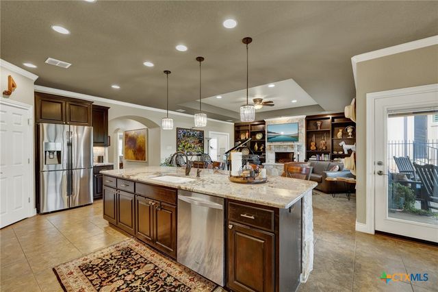 363 Wauford Way, New Braunfels, TX 78132