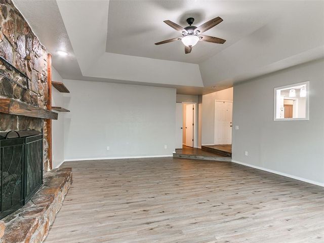 501 SE 34th Street, Moore, OK 73160