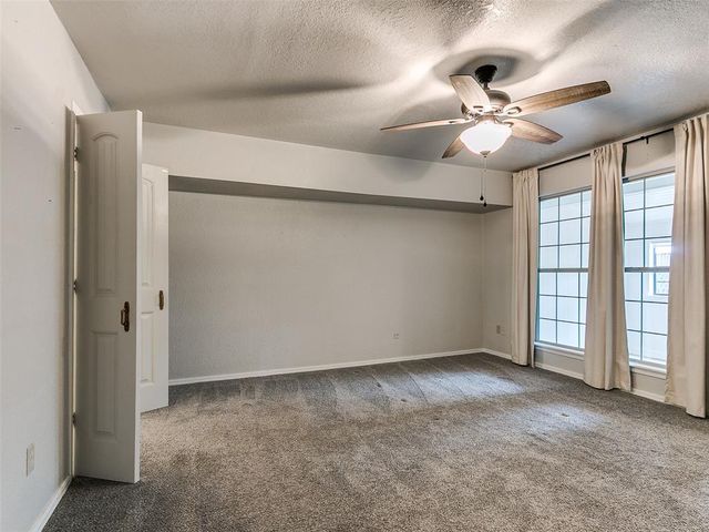 501 SE 34th Street, Moore, OK 73160