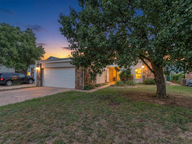 501 SE 34th Street, Moore, OK 73160