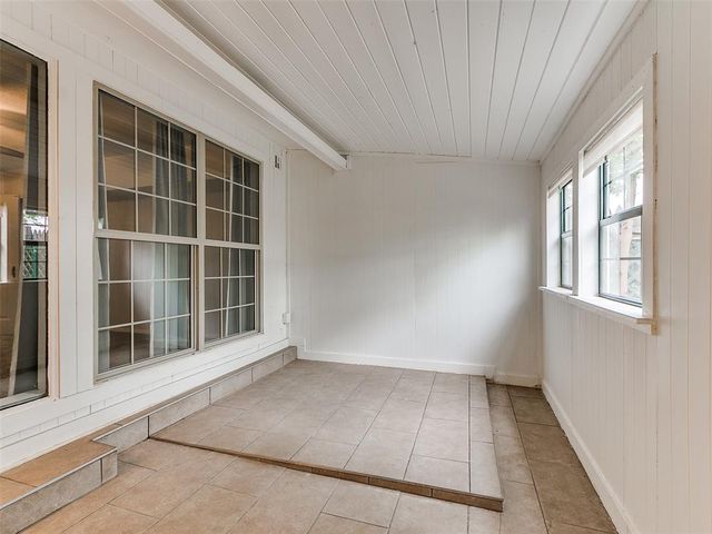 501 SE 34th Street, Moore, OK 73160