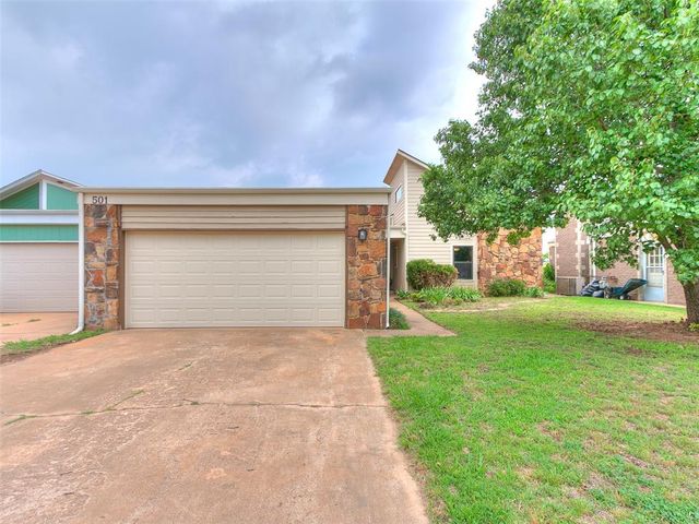 501 SE 34th Street, Moore, OK 73160
