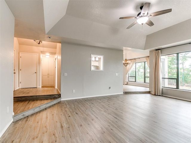 501 SE 34th Street, Moore, OK 73160