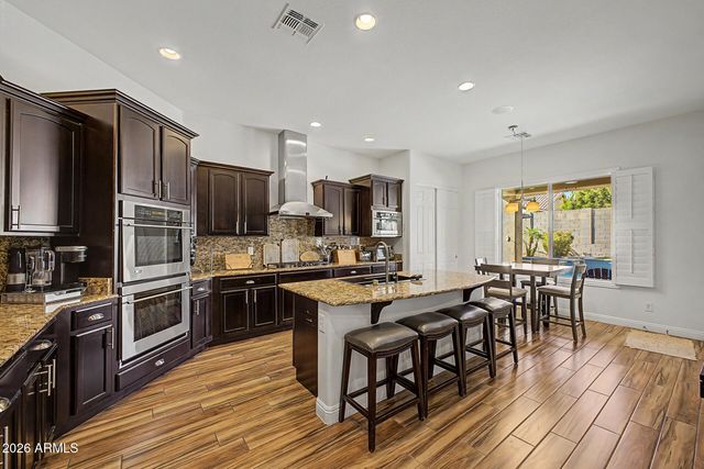 5704 W BENT TREE Drive, Phoenix, AZ 85083