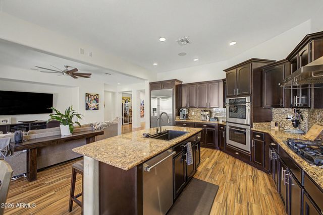 5704 W BENT TREE Drive, Phoenix, AZ 85083