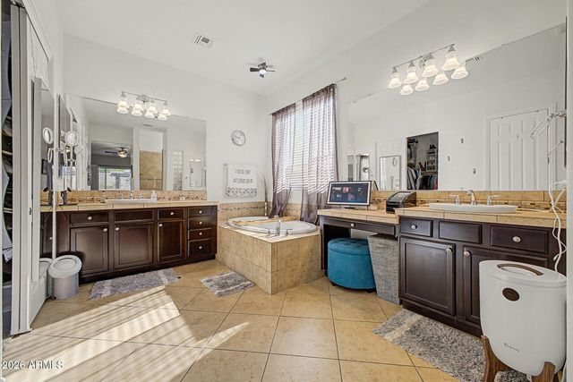 5704 W BENT TREE Drive, Phoenix, AZ 85083