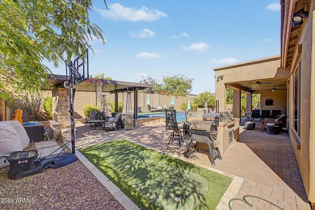 5704 W BENT TREE Drive, Phoenix, AZ 85083