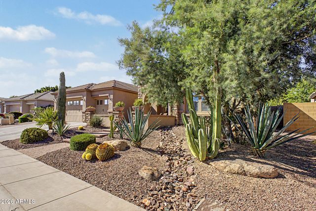 5704 W BENT TREE Drive, Phoenix, AZ 85083