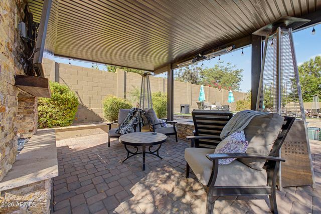 5704 W BENT TREE Drive, Phoenix, AZ 85083