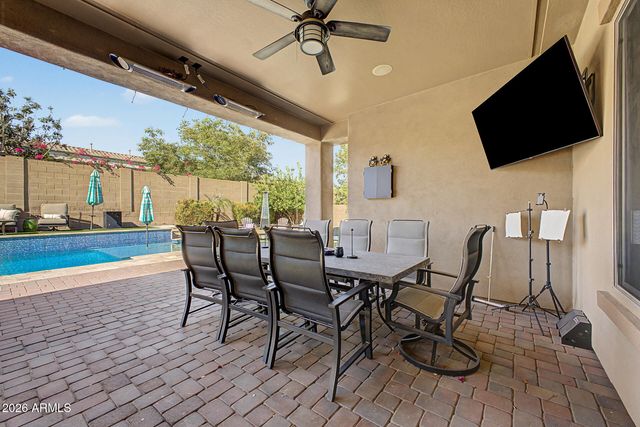 5704 W BENT TREE Drive, Phoenix, AZ 85083