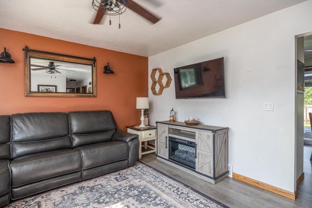 N2275 BEAN CITY ROAD, New London, WI 54961