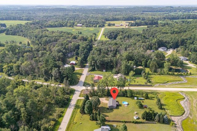 N2275 BEAN CITY ROAD, New London, WI 54961