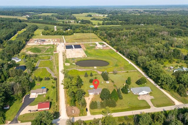 N2275 BEAN CITY ROAD, New London, WI 54961