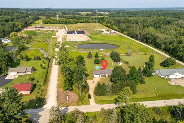 N2275 BEAN CITY ROAD, New London, WI 54961