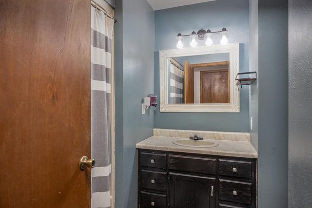 N2275 BEAN CITY ROAD, New London, WI 54961