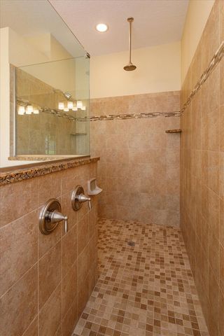 1609 OAK HOLLOW ROAD, Clermont, FL 34711