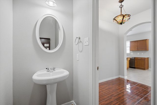 7910 Albatross Road, Baytown, TX 77523