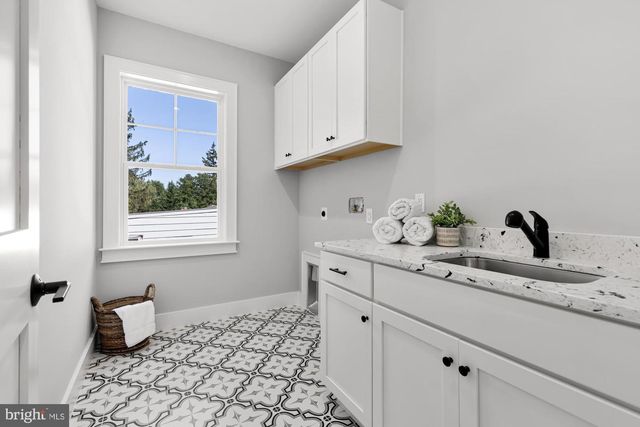 11100 ORLEANS WAY, Kensington, MD 20895