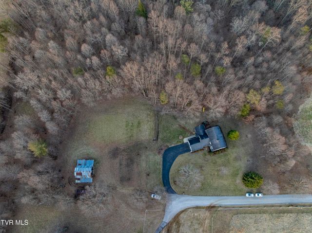 150 Miller Crossing, Jonesborough, TN 37659