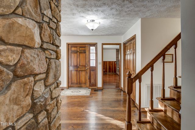 150 Miller Crossing, Jonesborough, TN 37659