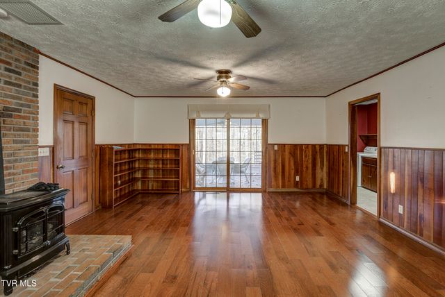 150 Miller Crossing, Jonesborough, TN 37659