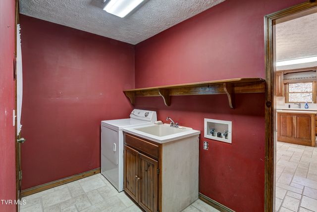 150 Miller Crossing, Jonesborough, TN 37659