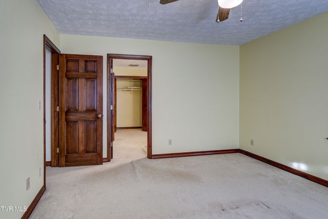 150 Miller Crossing, Jonesborough, TN 37659