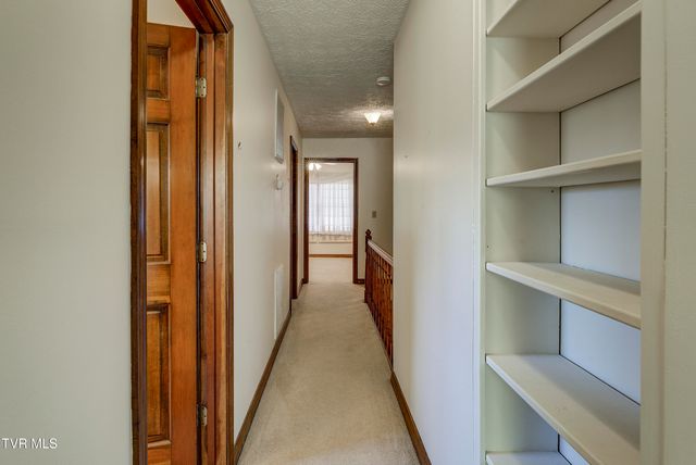 150 Miller Crossing, Jonesborough, TN 37659