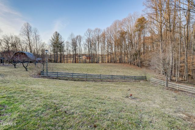 150 Miller Crossing, Jonesborough, TN 37659
