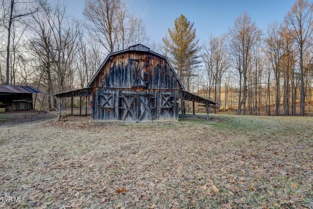 150 Miller Crossing, Jonesborough, TN 37659