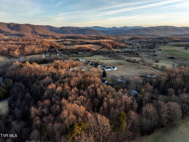 150 Miller Crossing, Jonesborough, TN 37659