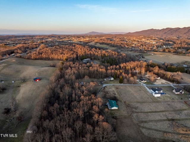 150 Miller Crossing, Jonesborough, TN 37659