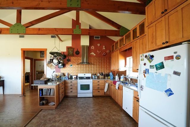 6455 Gebert Road, Schulenburg, TX 78949