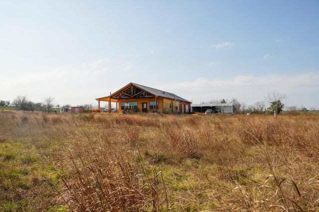 6455 Gebert Road, Schulenburg, TX 78949