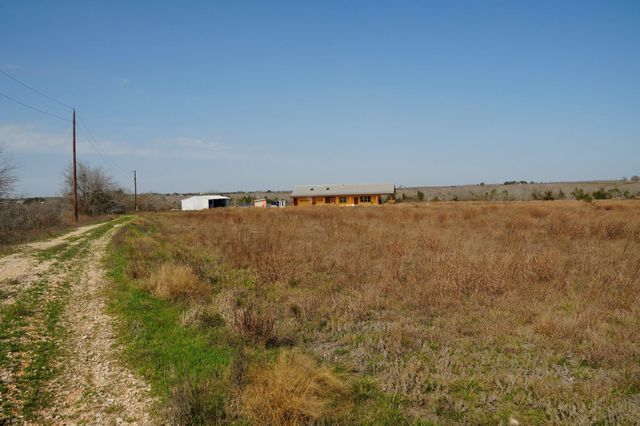 6455 Gebert Road, Schulenburg, TX 78949