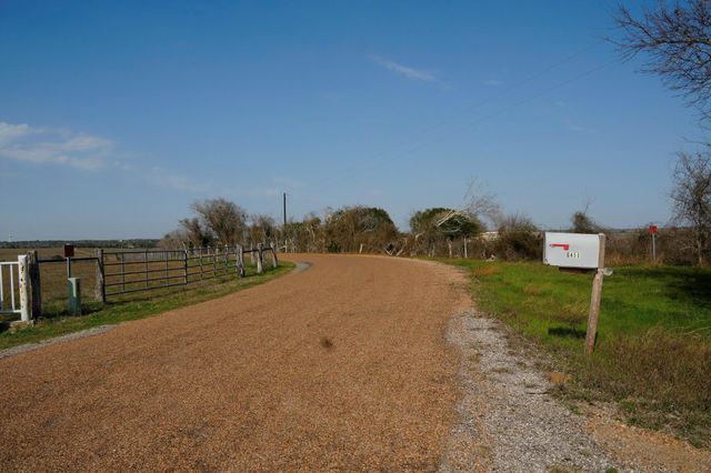 6455 Gebert Road, Schulenburg, TX 78949