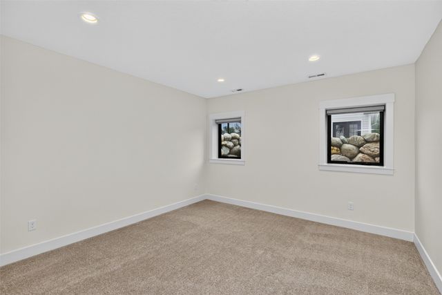 1016 W Aspen Ridge Circle, Polk City, IA 50226