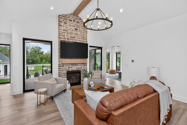 1016 W Aspen Ridge Circle, Polk City, IA 50226