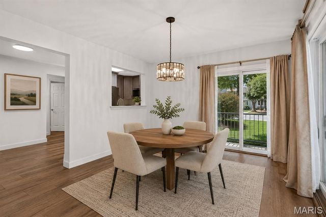 1608 Lake Knoll Drive 1A, Lake St Louis, MO 63367