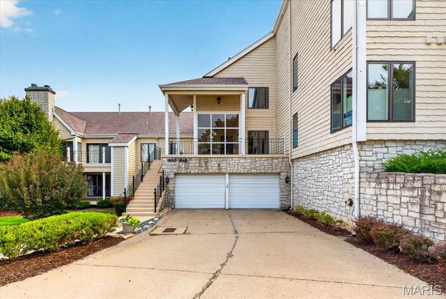1608 Lake Knoll Drive 1A, Lake St Louis, MO 63367