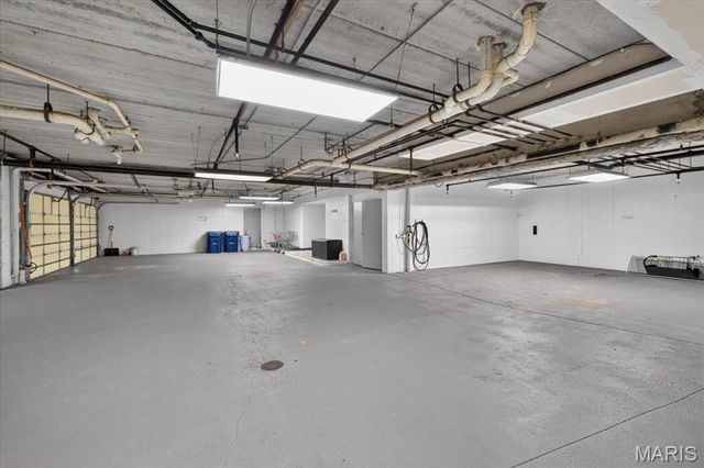1608 Lake Knoll Drive 1A, Lake St Louis, MO 63367