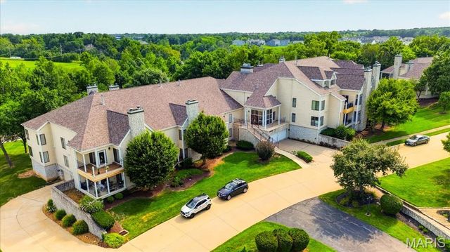 1608 Lake Knoll Drive 1A, Lake St Louis, MO 63367