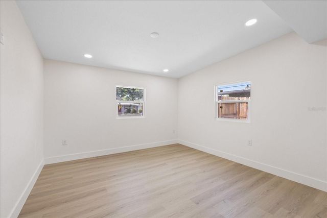 4104 W MONTGOMERY TERRACE, Tampa, FL 33616