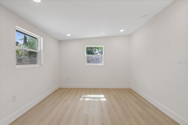 4104 W MONTGOMERY TERRACE, Tampa, FL 33616