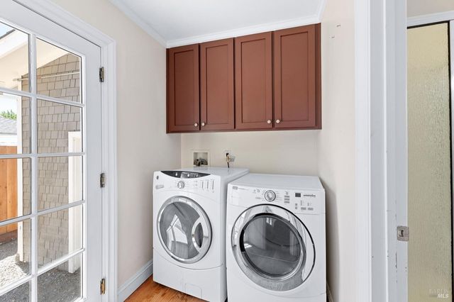 1040 Valley View St, St. Helena, CA 94574