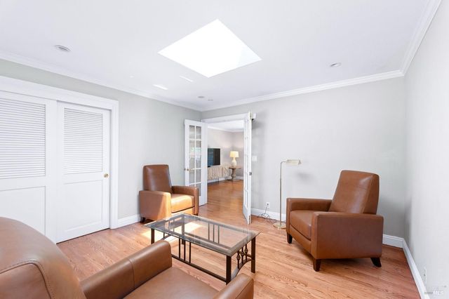 1040 Valley View St, St. Helena, CA 94574